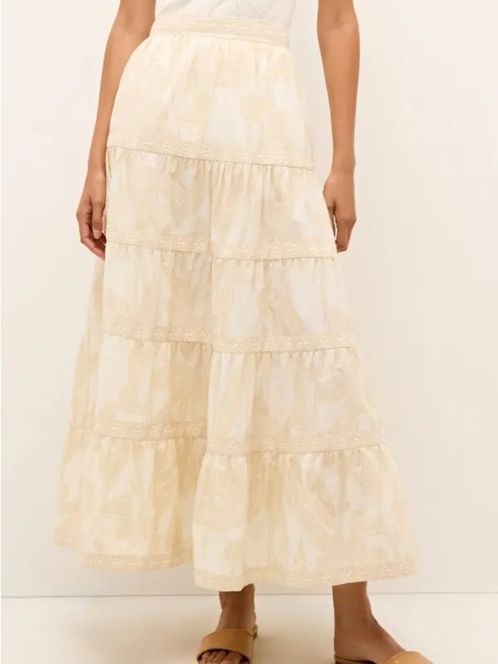 Marie Oliver Blakely tiered cotton skirt in fleur (cream and white)
